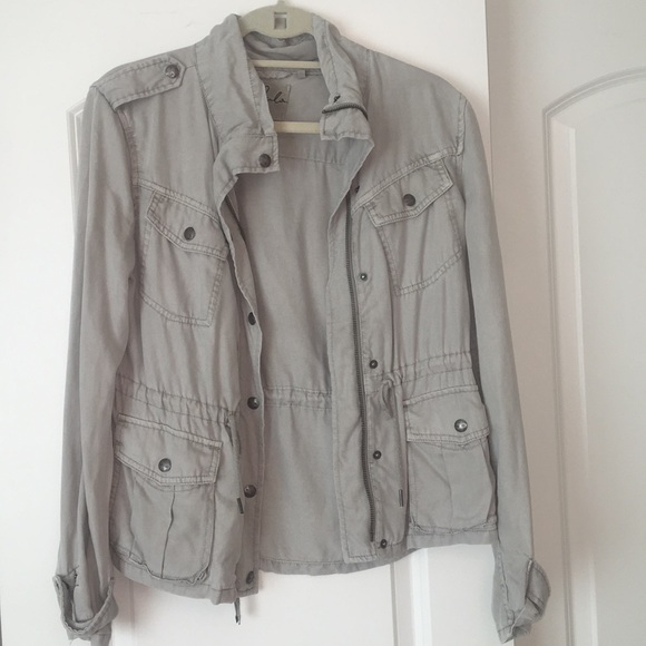 Aritzia Jackets & Coats Aritzia Cargo Jacket Poshmark